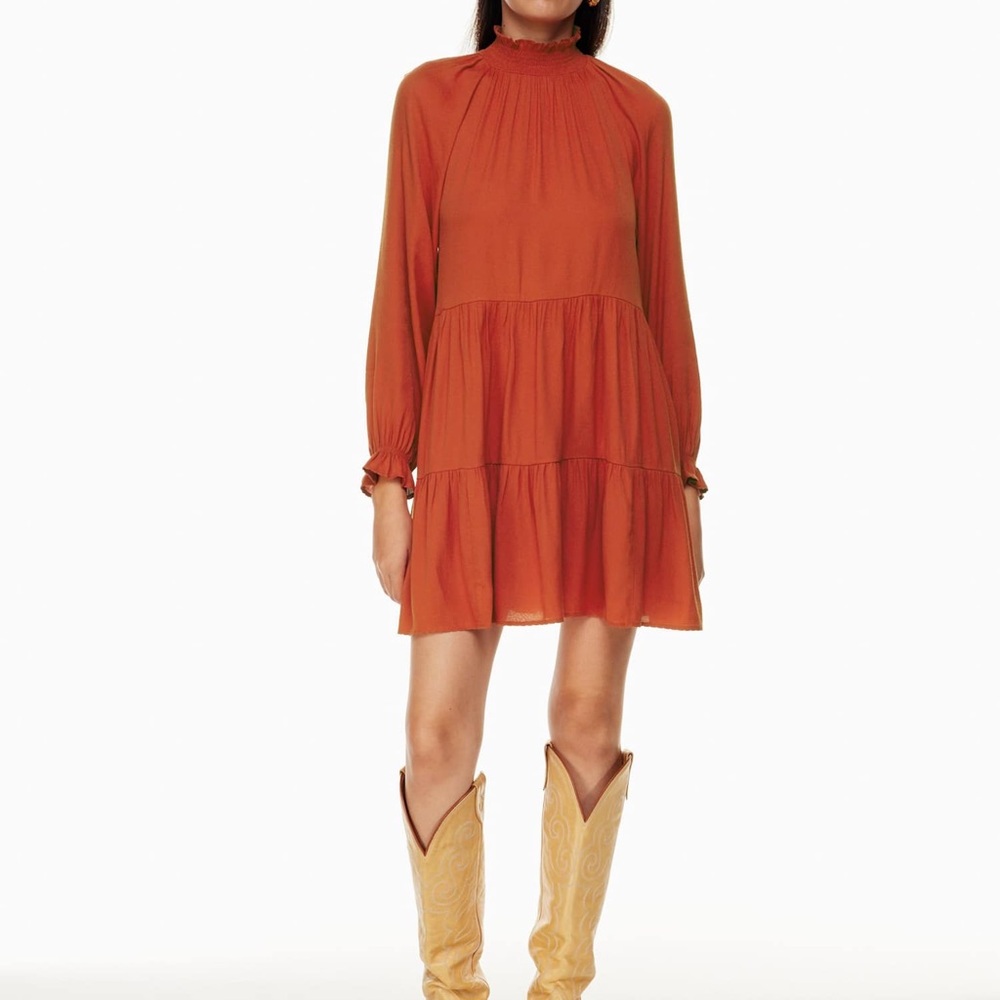 Wilfred Aritzia Elegant Tiered Dress